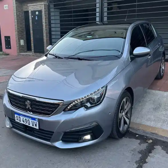 Peugeot 308 1.6 S Allure Plus 2019 - foto 1