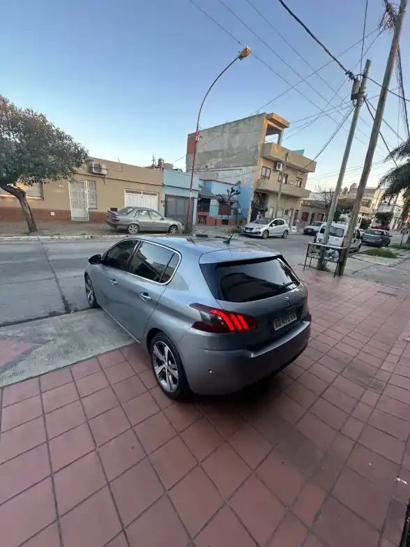 Peugeot 308 1.6 S Allure Plus 2019 - foto 4