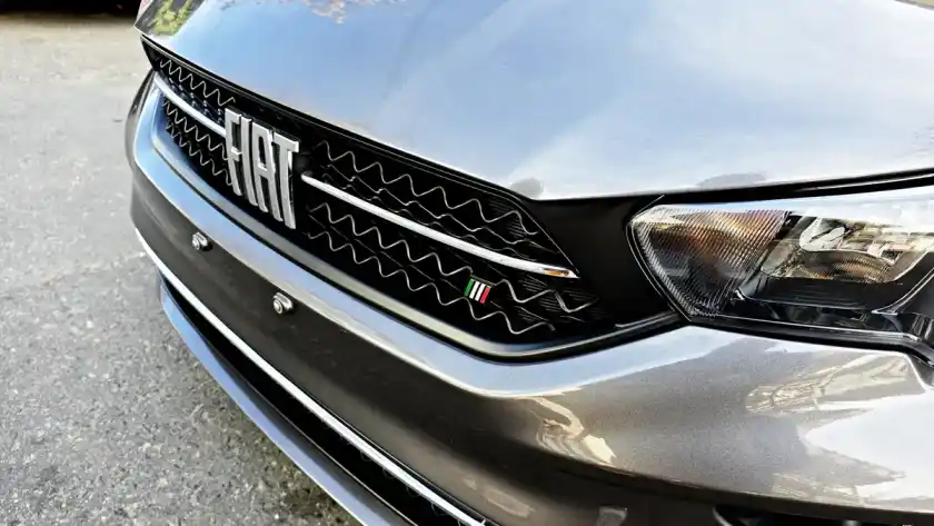 Fiat Cronos 1.8 16V Precision Pack Premium 2021 - foto 3