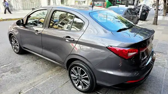 Fiat Cronos 1.8 16V Precision Pack Premium 2021 - foto 4