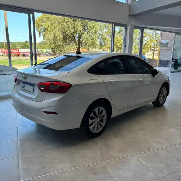 Chevrolet Cruze Ii 1.4 Ls 153Cv 2019 - foto 5