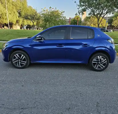 Peugeot 208 2023 - foto 1