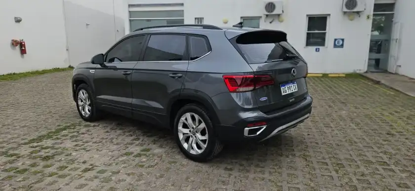 Volkswagen Taos 1.4 250 Tsi Comfortline Tiptronic 2025 - foto 4