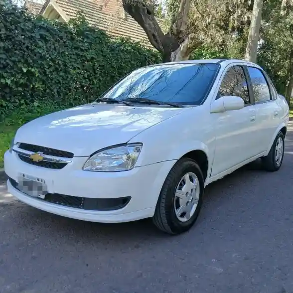 Chevrolet Classic 2014 - foto 1