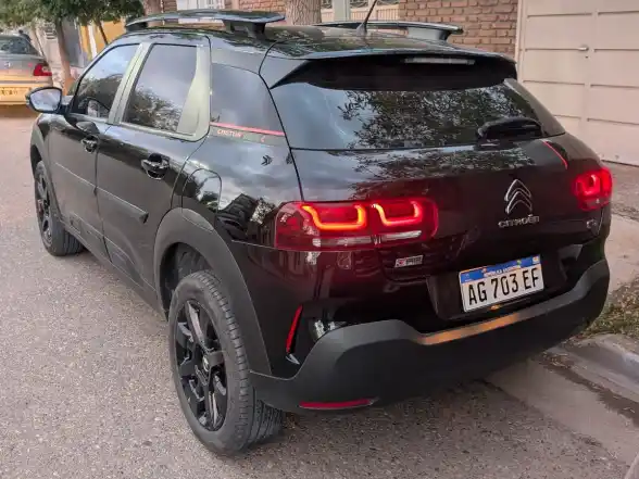 Citroën C4 Cactus 1.6 Thp 165 Noir At6 2024 - foto 2