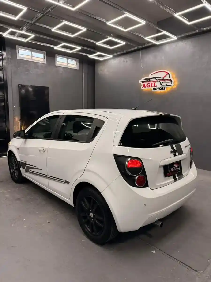 Chevrolet Sonic 1.6 Ltz Effect Mt Mx 2015 - foto 3