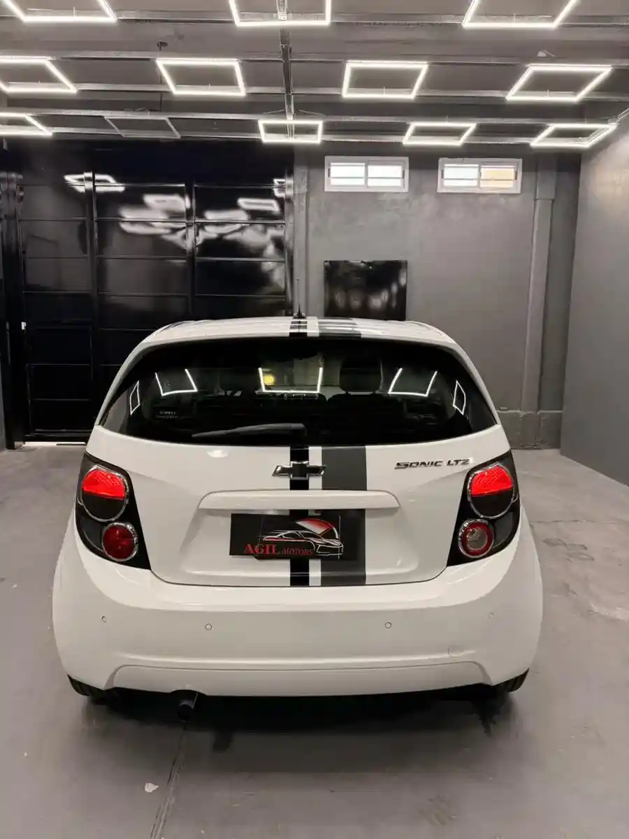 Chevrolet Sonic 1.6 Ltz Effect Mt Mx 2015 - foto 4