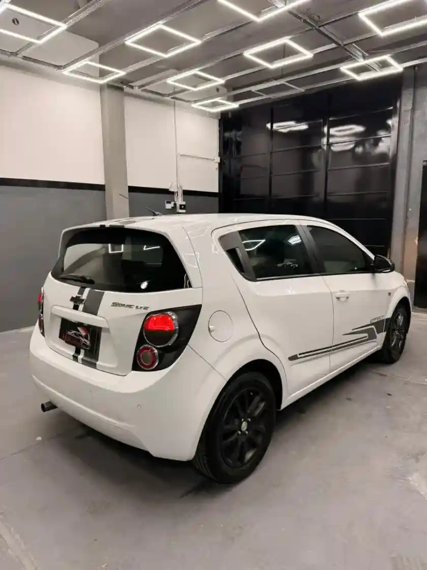 Chevrolet Sonic 1.6 Ltz Effect Mt Mx 2015 - foto 5