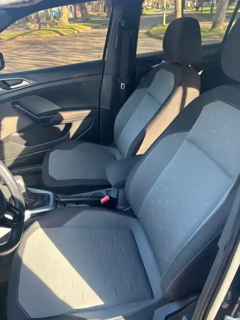 Volkswagen T-Cross 1.6 Comfortline At 2019 - foto 5