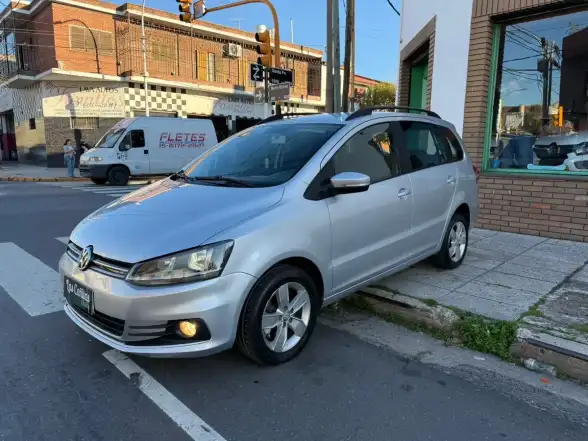 Volkswagen Suran 1.6 Trendline 2017 - foto 2