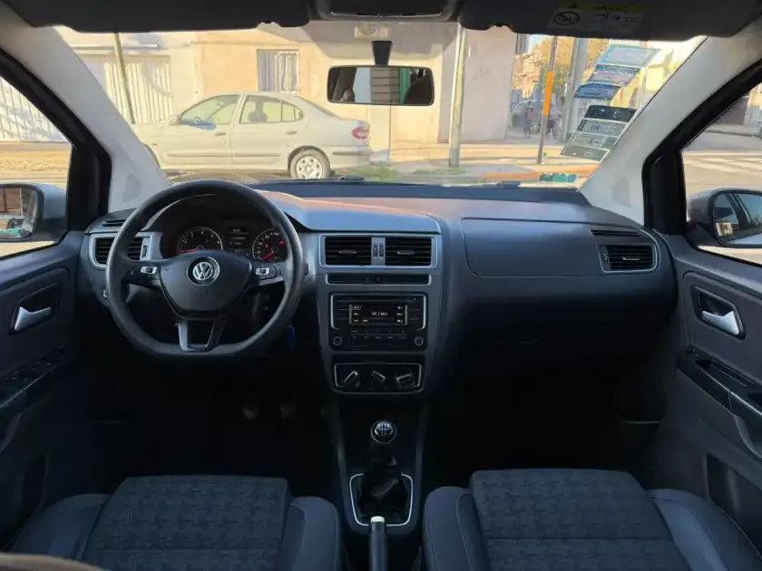Volkswagen Suran 1.6 Trendline 2017 - foto 5