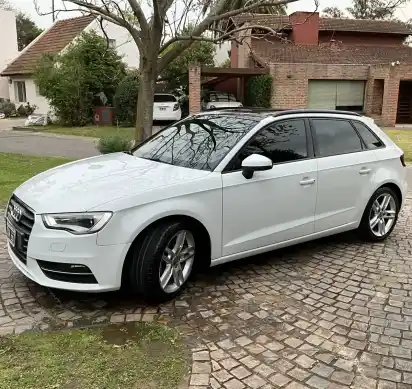 Audi A3 Sportback 2014 - foto 1