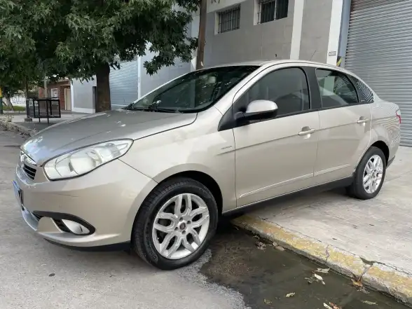 Fiat Grand Siena 1.6 Essence Dualogic 115Cv 2015 - foto 3