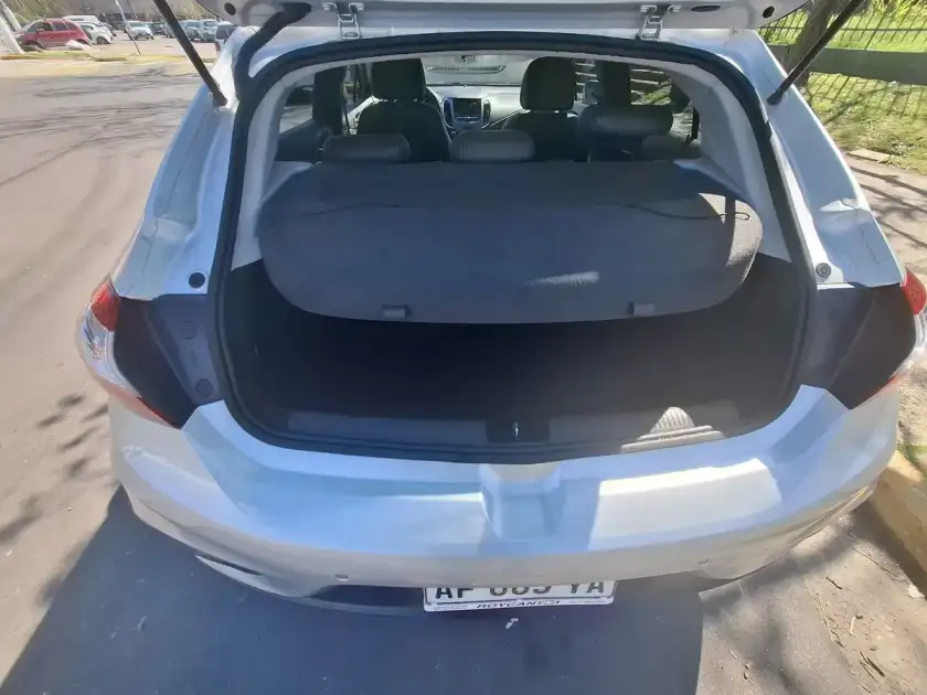 Chevrolet Cruze 5 1.4 Lt At 5P 2022 - foto 5