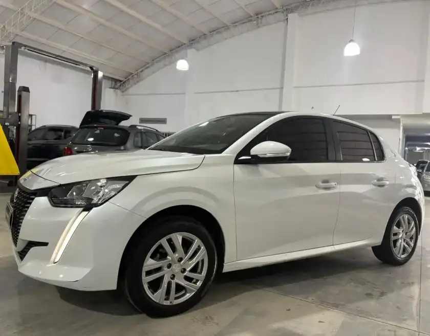 Peugeot 208 1.6 Active 2021 - foto 1