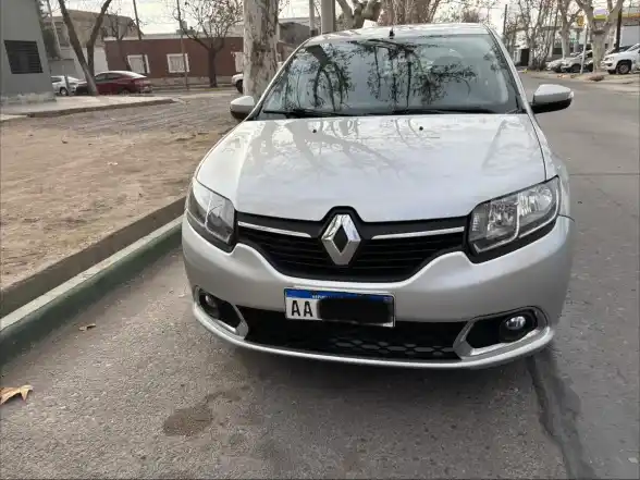 Renault Sandero 1.6 Privilege 105Cv 2016 - foto 2