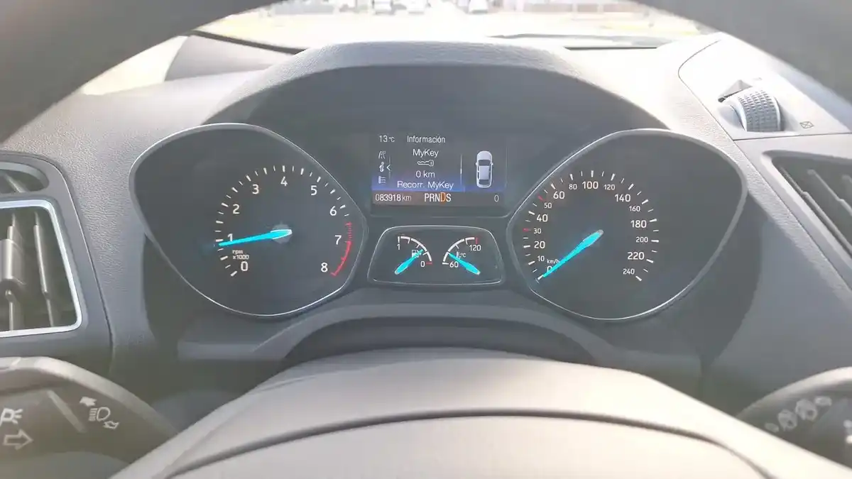 Ford Kuga 2.0 Titanium At Awd 2017 - foto 4
