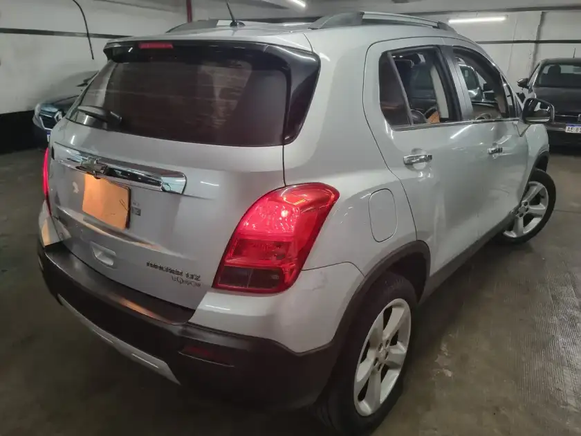 Chevrolet Tracker 1.8 Ltz+ Awd At 140Cv 2016 - foto 5