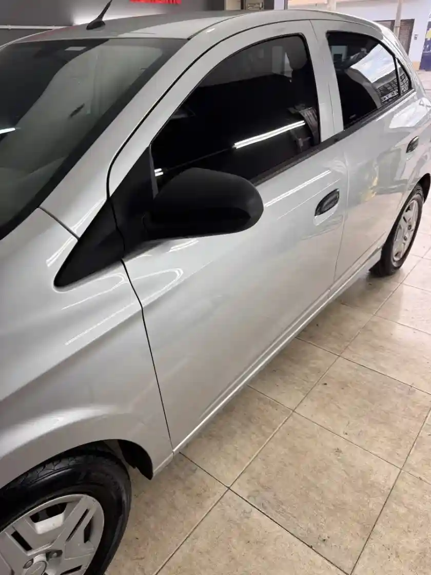 Chevrolet Onix 1.4 Joy Ls 98Cv 2017 - foto 3