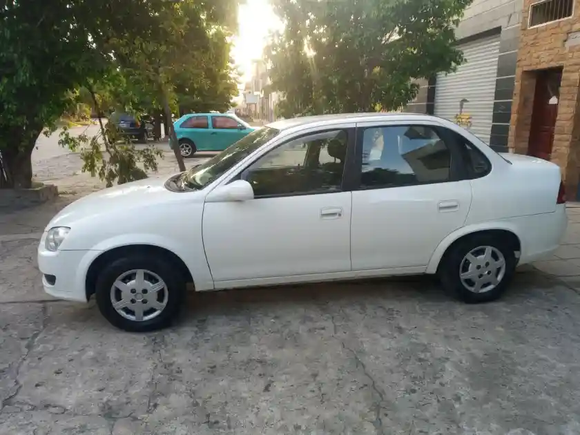 Chevrolet Classic 1.4 Ls Abs Airbag 2015 - foto 3