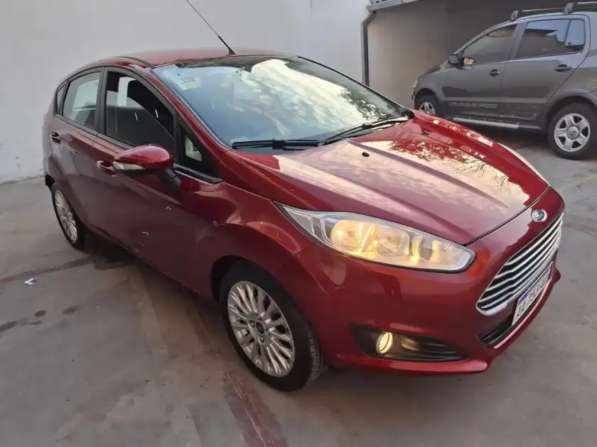 Ford Fiesta Kinetic 1.6 Se Powershift 120Cv 2016 - foto 2