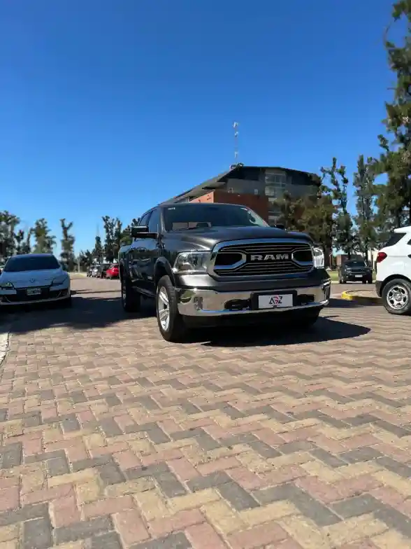 Dodge Ram 3.9 1500 Pick-Up 4X4 2021 - foto 2