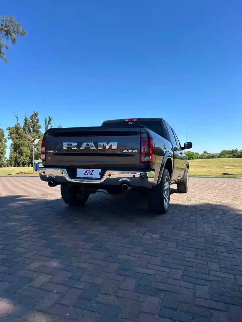 Dodge Ram 3.9 1500 Pick-Up 4X4 2021 - foto 5