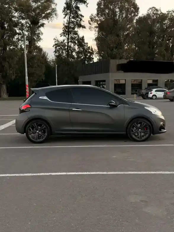 Peugeot 208 1.6 Gti 2017 - foto 4