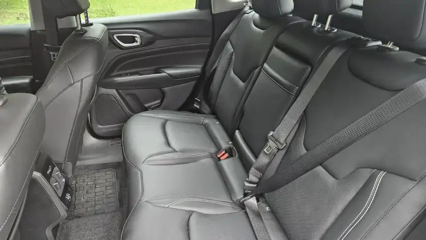 Jeep Compass 1.3 T270 Longitude Plus 4X2 At6 2025 - foto 5