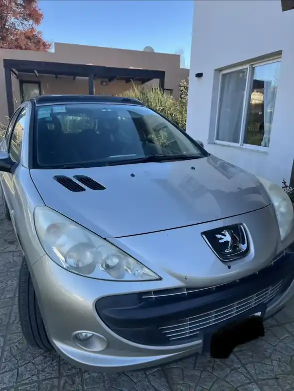 Peugeot 207 Compact 1.6 Xt 2011 - foto 5
