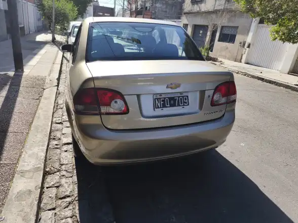 Chevrolet Classic 1.4 Lt Spirit Pack 2013 - foto 4