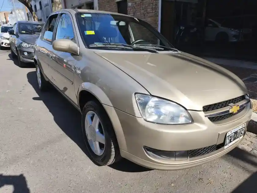 Chevrolet Classic 1.4 Lt Spirit Pack 2013 - foto 5