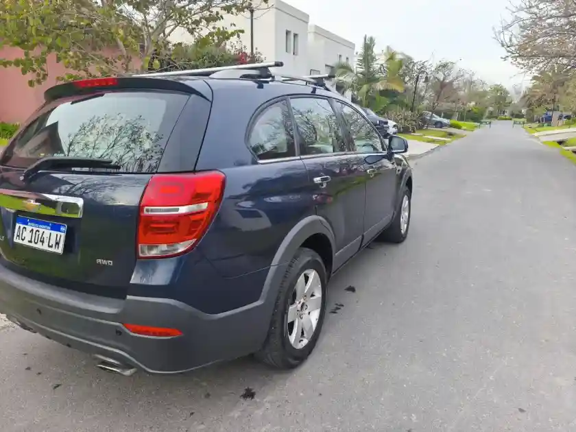 Chevrolet Captiva 2.4 Lt 167Cv 2017 - foto 5