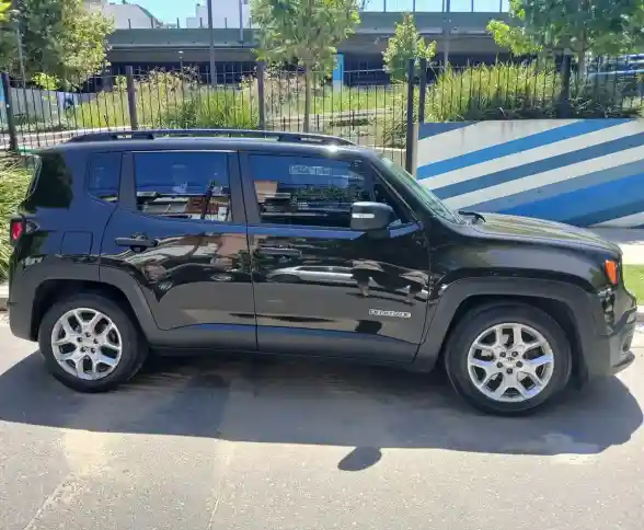 Jeep Renegade 2017 - foto 1