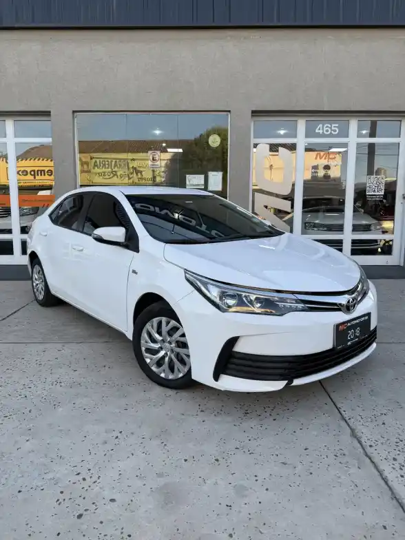 Toyota Corolla 1.8 Xli Mt 140Cv 2018 - foto 2