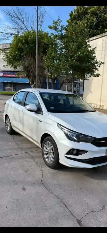 Fiat Cronos 1.3 Gse Drive Pack Conectividad 2020 - foto 3