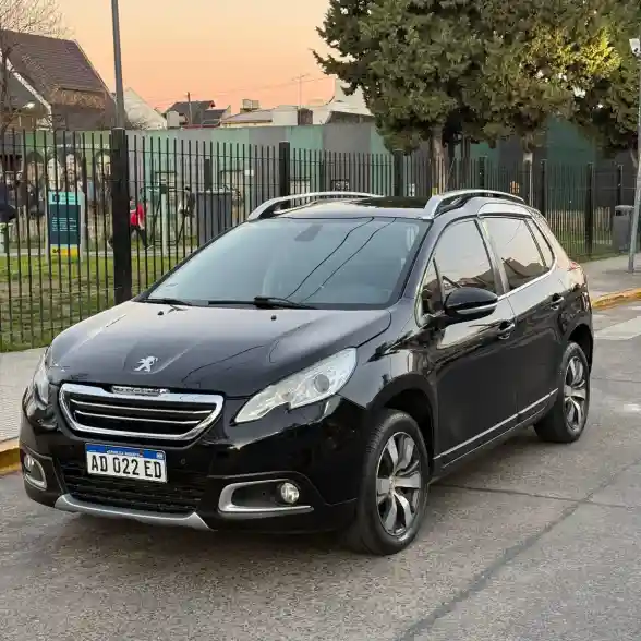 Peugeot 2008 1.6 Feline 2018 - foto 3