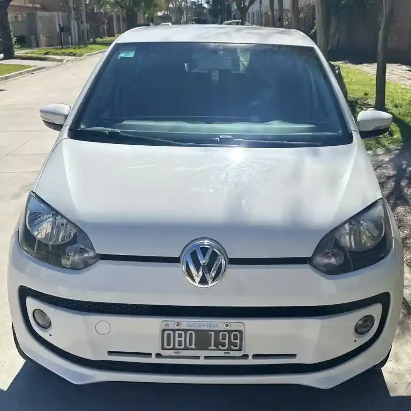 Volkswagen Up! 1.0 High Up! 75Cv 5 P 2014 - foto 2