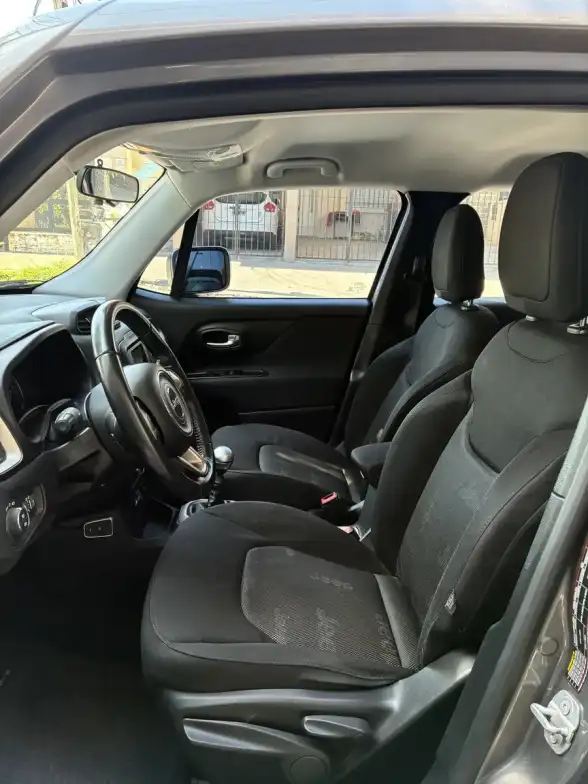 Jeep Renegade 1.8 Sport Plus 2017 - foto 5