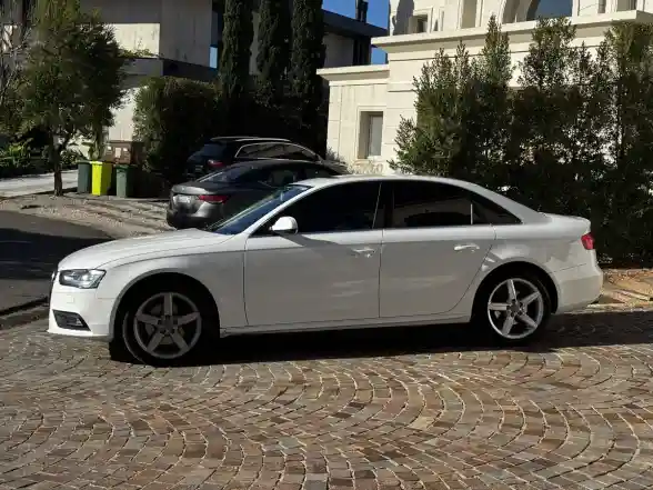 Audi A4 2.0 Ambition Tfsi Stronic Quattro 2013 - foto 2