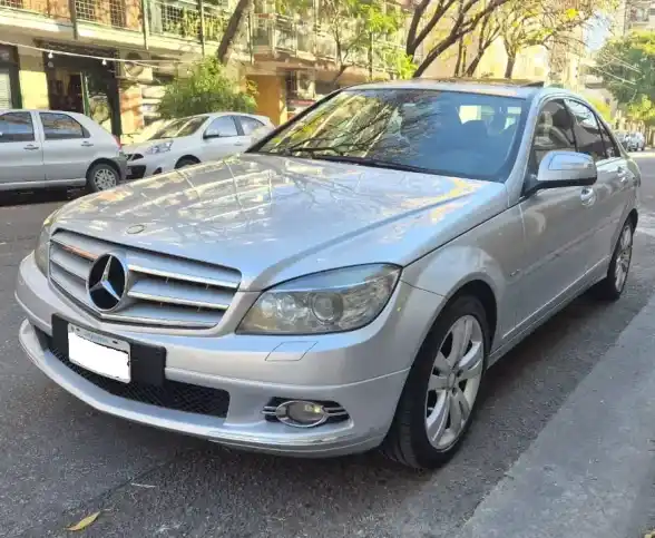 Mercedes-Benz Clase C 2008 - foto 1