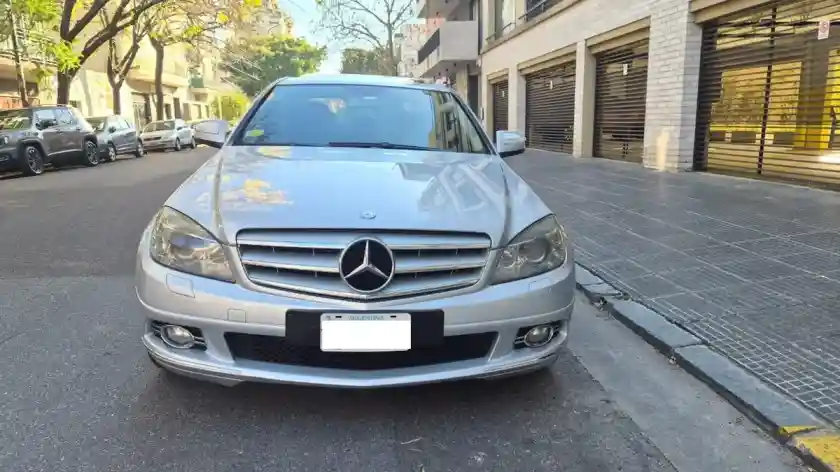 Mercedes-Benz Clase C 3.0 C280 Avantgarde At 2008 - foto 2