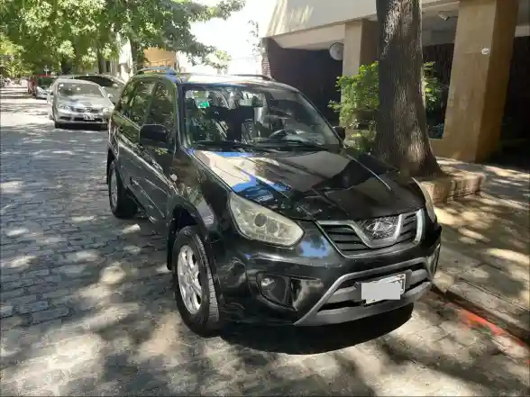 Chery Tiggo 2.0 4X2 Confort L/13 2015 - foto 2