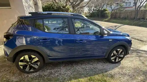 Renault Kardian 1.0 Tce Iconic 200 Edc 2025 - foto 3