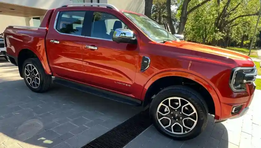 Ford Ranger 3.0 Cd 4X4 Limited + At 250Cv 2023 - foto 2