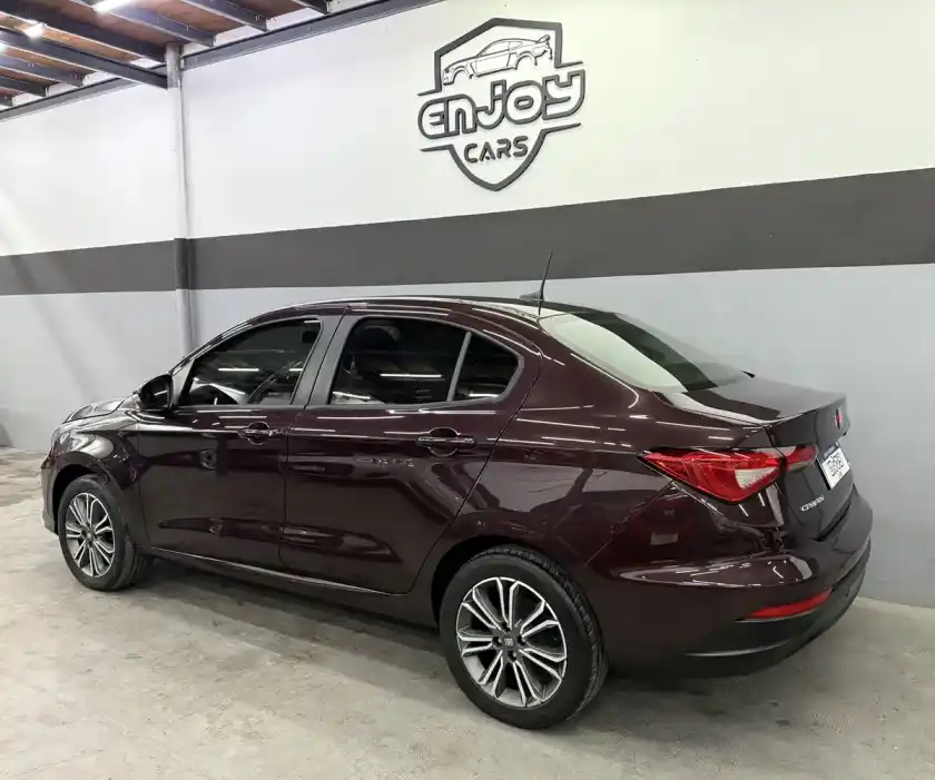 Fiat Cronos 1.8 16V Precision 2022 - foto 2