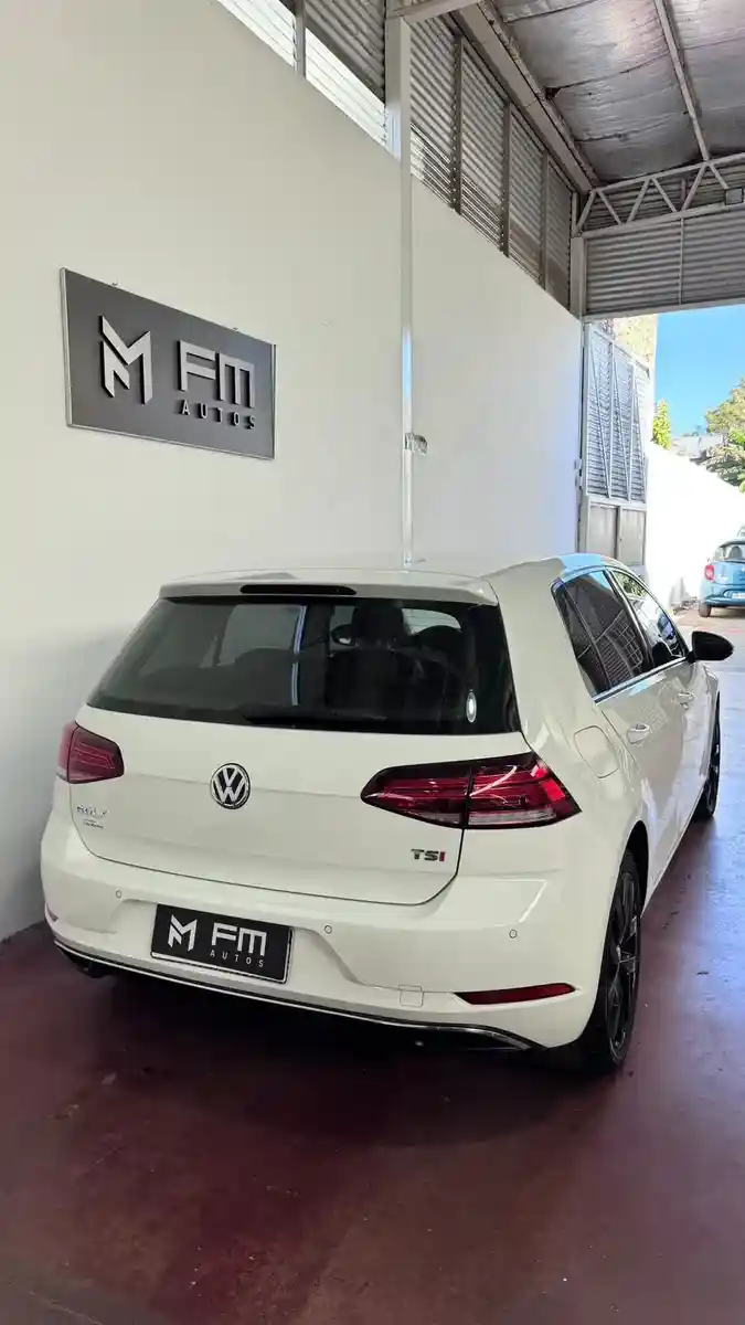 Volkswagen Golf 1.4 Comfortline Tsi 2018 - foto 5
