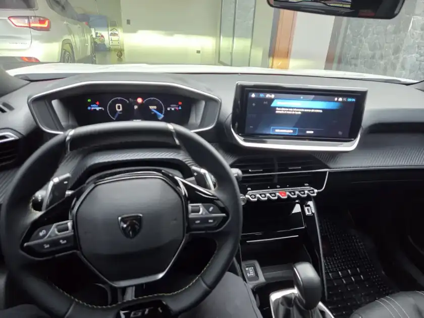 Peugeot 2008 1.0T Gt 2026 - foto 4