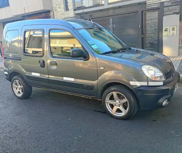 Renault Kangoo 1.6 2 Ath Plus Da Aa Cd Pk Lc 2013 - foto 5