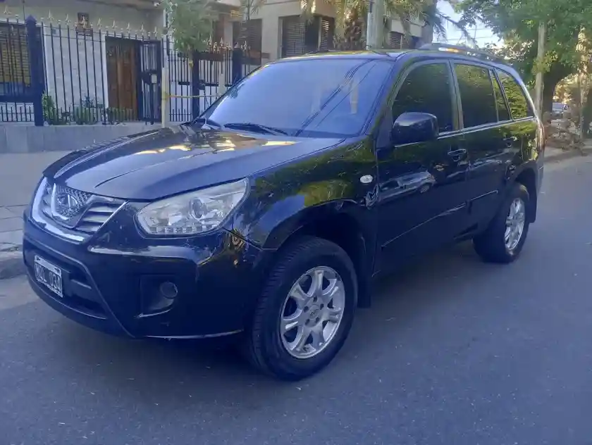 Chery Tiggo 2.0 F2 Confort 4X2 138Cv 2013 - foto 4